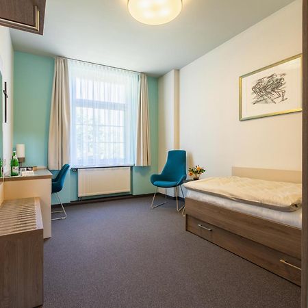 Hotel Bildungsgut Schmochtitz Extérieur photo
