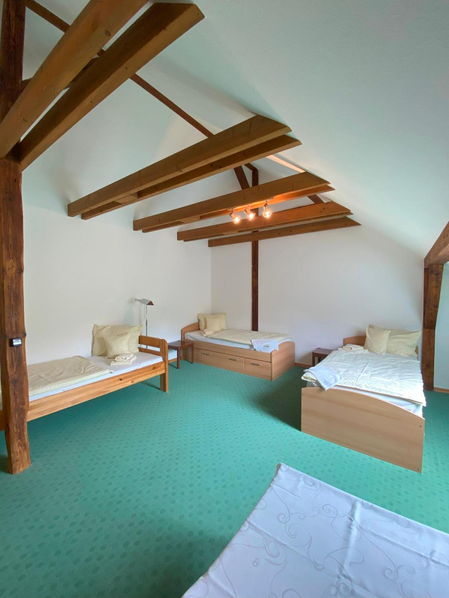 Hotel Bildungsgut Schmochtitz Extérieur photo